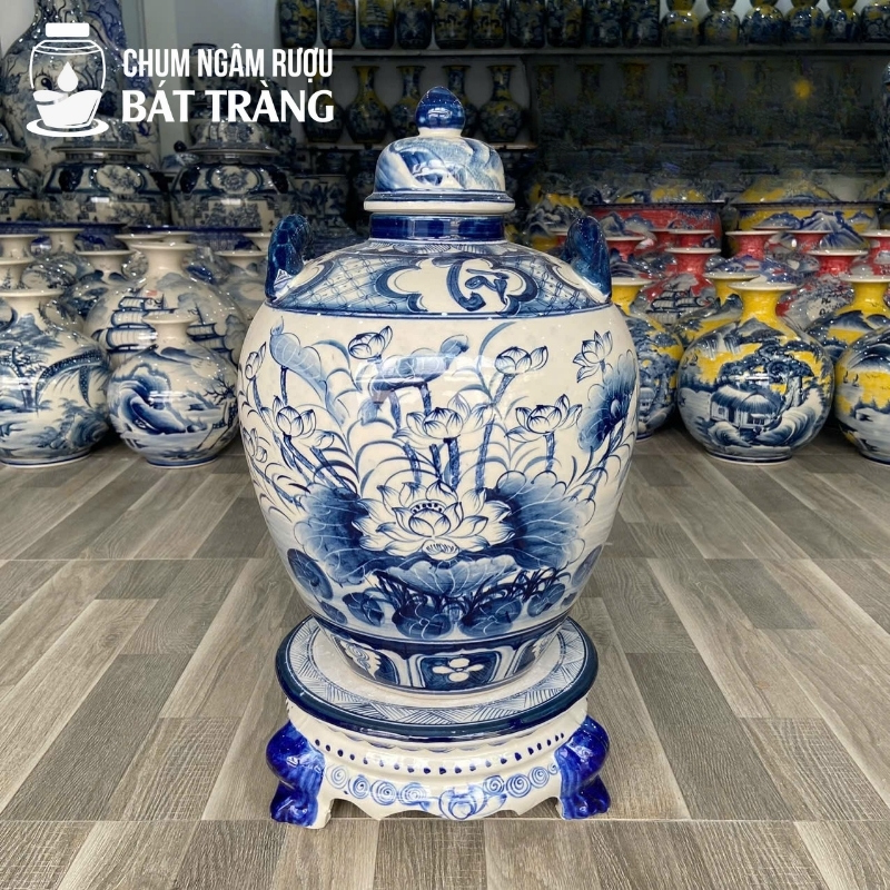 Vò Rượu Men Lam Vẽ Tay Liên Hoa CR-04